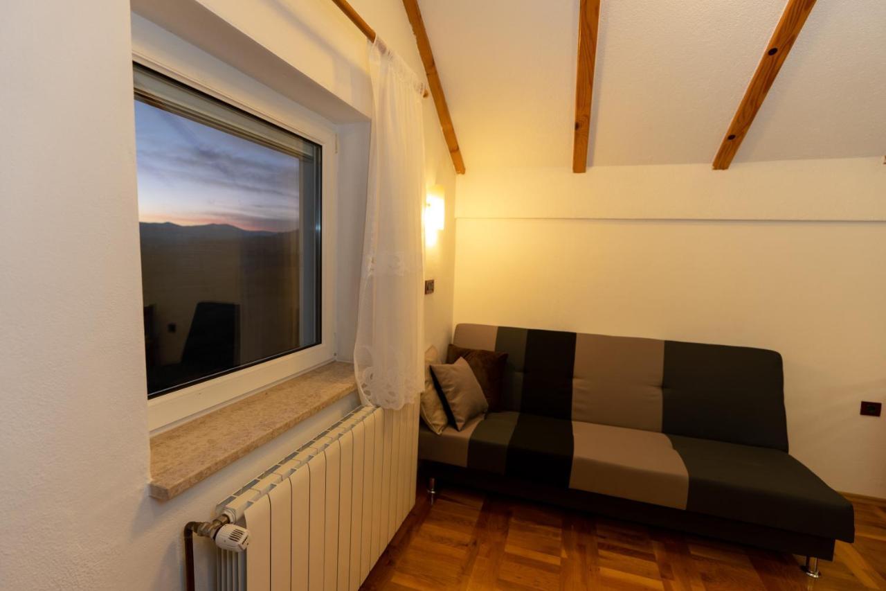 Apartman Miramare Otocac Exterior photo