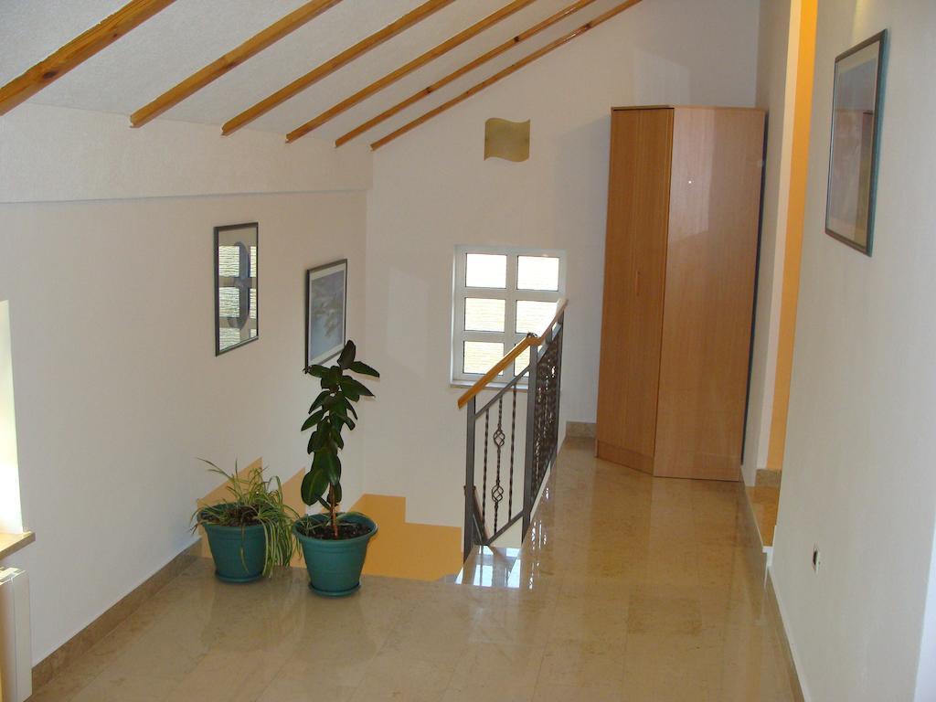 Apartman Miramare Otocac Exterior photo